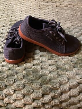 WHITIN Men's Dark Gray Knit Lace-Up Sneakers with Brown Trim